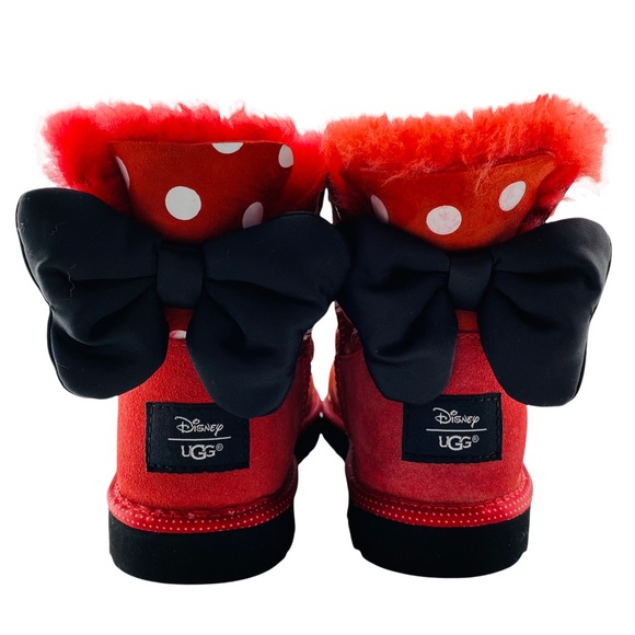 NEW UGG X Disney Minnie Sweetie Bow Polka Dot Shearling Sheepskin Boot Size 7 - Picture 2 of 16